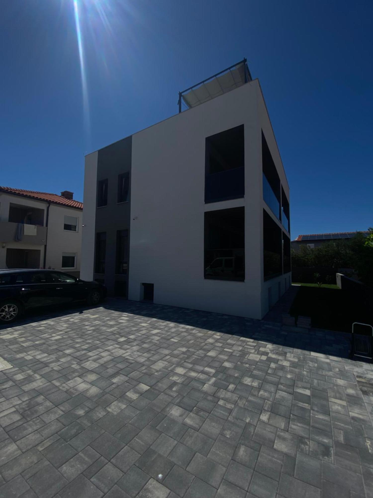 Monachus Apartments Вир Екстериор снимка