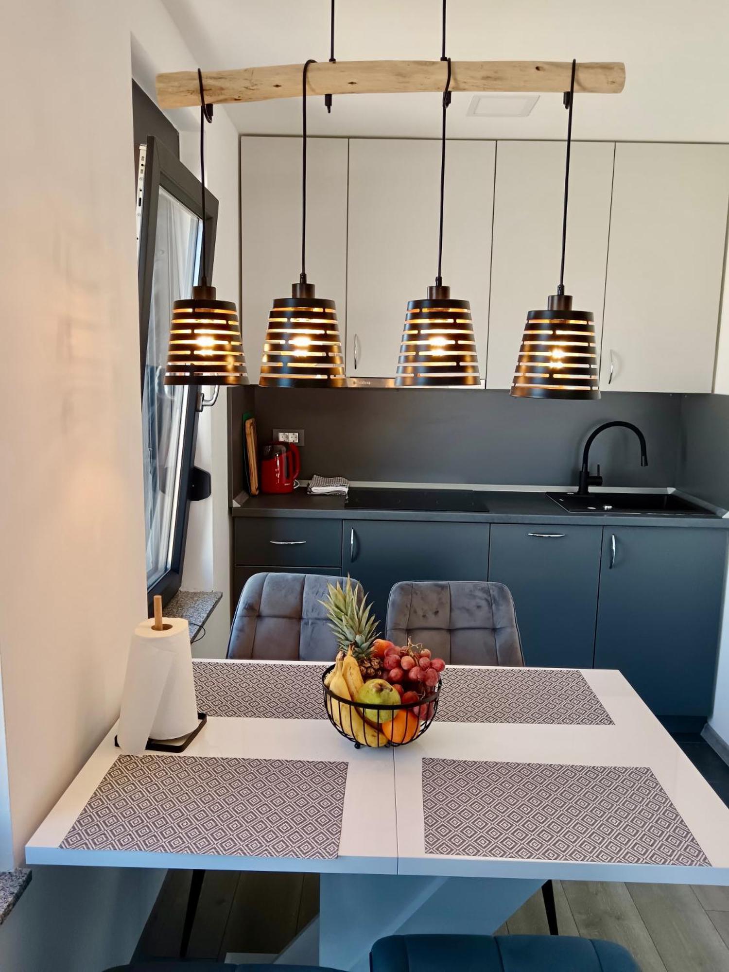 Monachus Apartments Вир Екстериор снимка